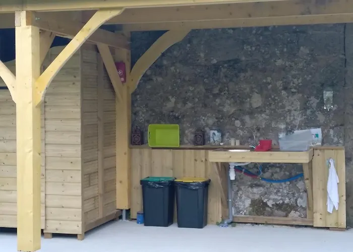 Kerflaveur אתר קמפינג